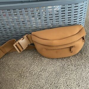Dagne Dover Fanny Pack Belt Bag